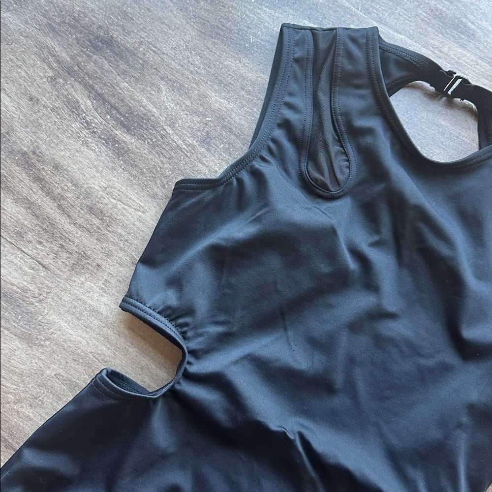 Balera 🖤 Black Long Sleeve Cutout Asymmetrical Leotard - L - Picture 4 of 8